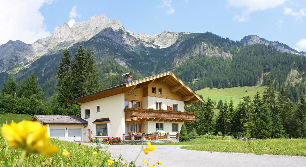 Apartments Alpenfrieden Sankt Martin am Tennengebirge Bagian luar foto